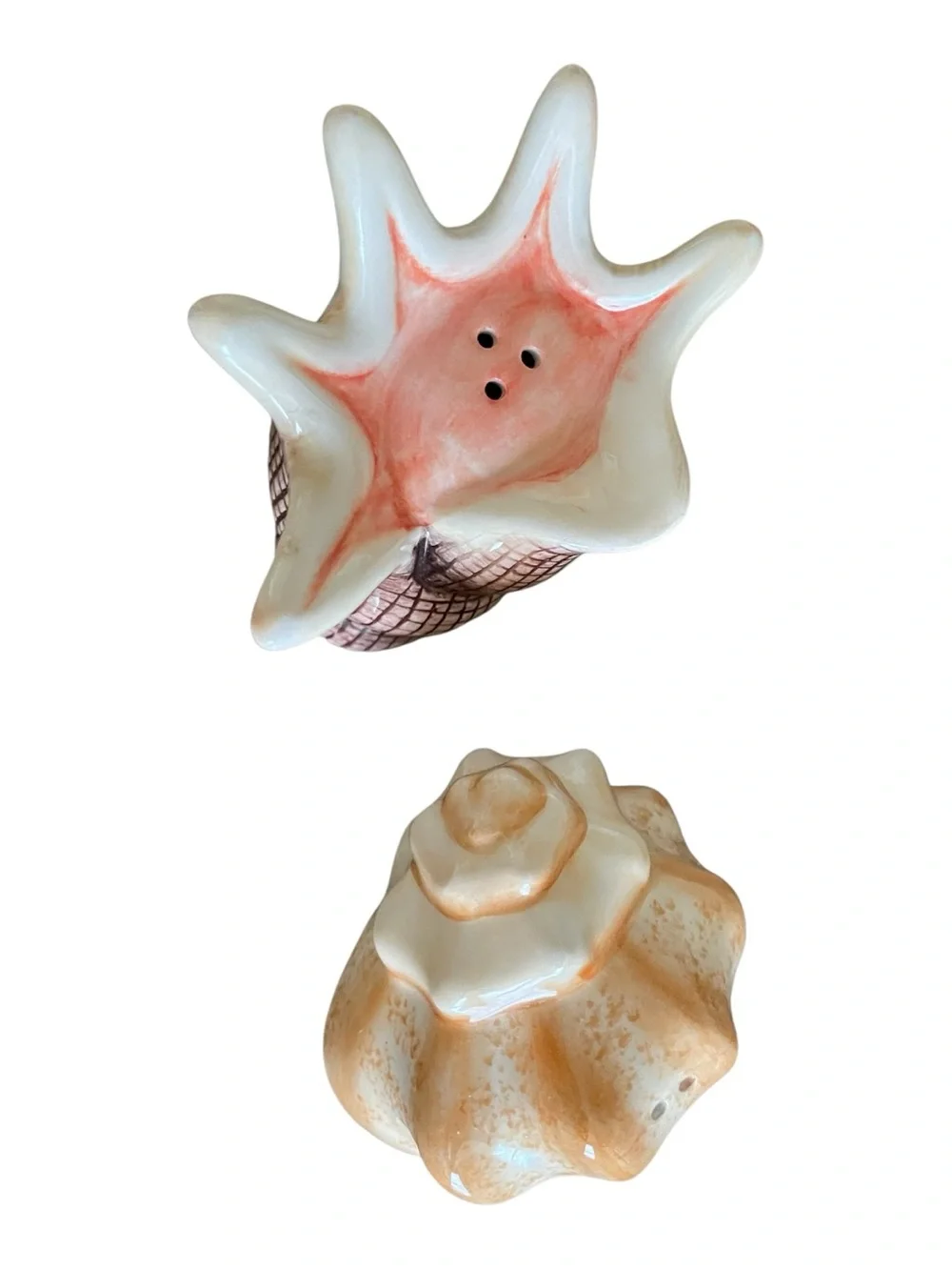 Set of Vintage Ceramic Seashell Salt & Pepper Shakers Set Coastal Beach Decor